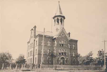 Central High School. PO1.1179 