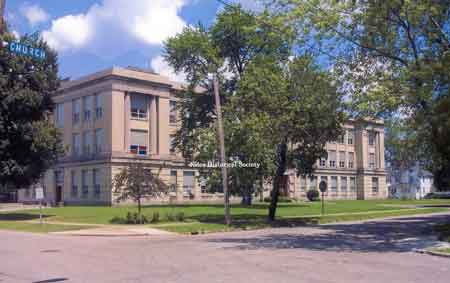 Picture of old Niles High School which later became Edison Junior High School on Church Street. View from west side of school 2003.