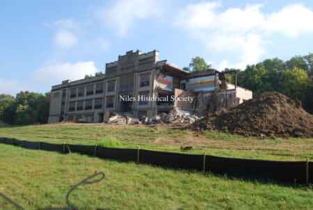 Washington School on Hartzell Avenue served both as a junior high and as an elementary school.