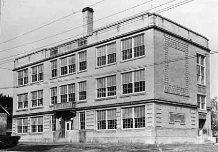 Roosevelt School on Madison Avenue.