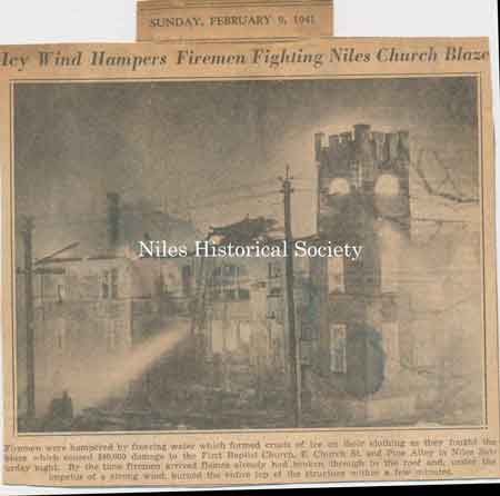 Newspaper clipping with details of the fire that destroyed the First Baptist Church built in 1920.