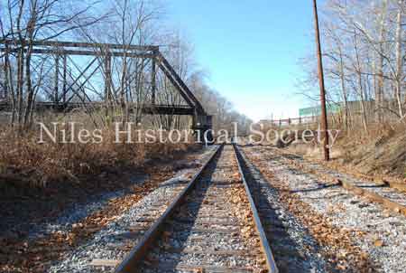 Photographs taken in 2011 of the iron bridge over Meander Creek.