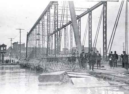 The South Main Street iron bridge was extensively damaged during the flood of 1913.