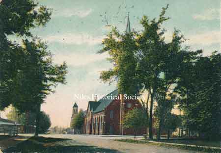 Looking south on Arlington Street in 1919.