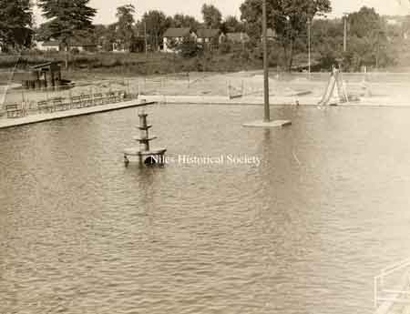 View of Waddell Pool empty in 1934.