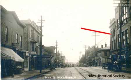 This 1908 view of Main street and West Park Avenue shows the Allison Hotel, the former Ward residence now a hotel,the Harris House and on the northwest corner the IOOF building built in 1905 and the arrow pointing to the Swaney Block built in 1906. The Swaney building would become Calvin's Drug store in 1914.