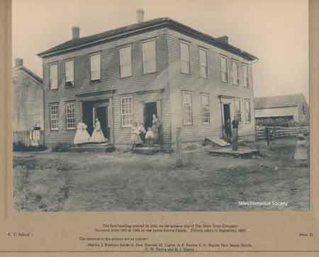 On the plat originally owned by James Ward, located on the corner of South Main and West Park Avenue the Harris house was built in 1842. From 1842 - 1865 it served as a hotel. From 1865 - 1905 it was the Harris residence. From 1905 to 1929 business were located in the building. This structure was demolished in August 1929 prior to the construction of the Niles tallest building -The Niles Trust Comapany Bank building.
