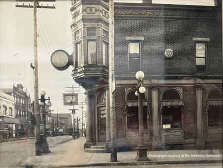 In 1930, Home Savings & Loan Company was moved to the Hartzell Building, which had been built in 1889, on the corner of South Main and East State Streets. 