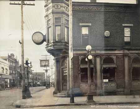 View of the Hartzell Building built in 1889 on the northeast corner of the intersection of South Main Street and Mill Street (later East State Street).