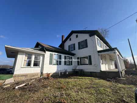 Exterior view of Stagecoach house.
